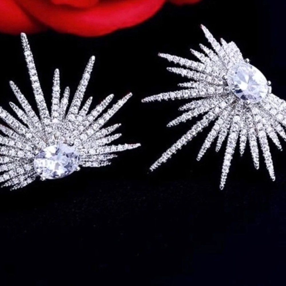 925 stamp Rae Silver Round Diamond David’s bridal Spike Stud Earrings wedding